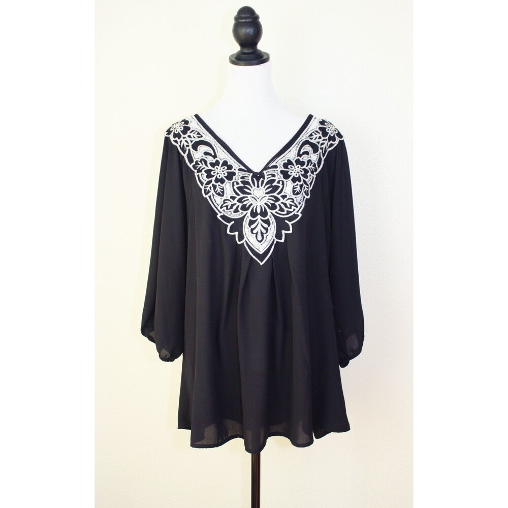 NWT Peasant Cottagecore CHRIS & CAROL Top Tunic Sz. 1X Black Embroidered #03